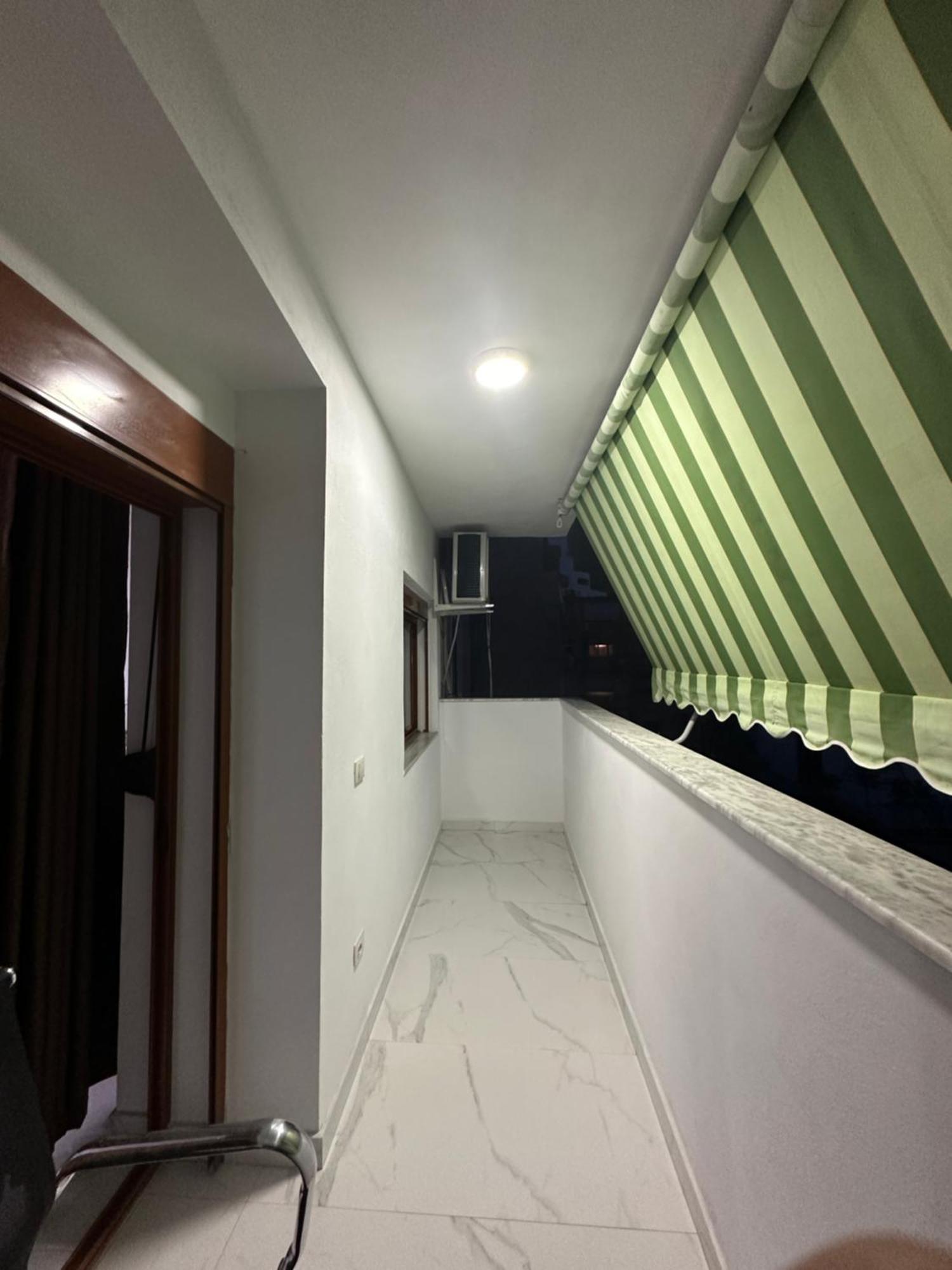 Elezi Apartment City Centre ティラナ エクステリア 写真
